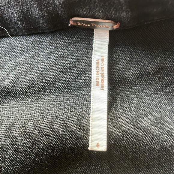 Free people size 6 high waisted Denim skirt - Picture 3 of 3